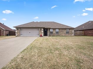 749 Westfield St, Springdale, AR 72762