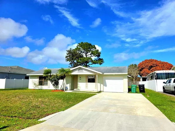 2197 SE Genoa Street, Port St Lucie, FL 34952