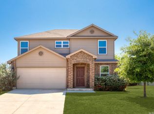 14415 Rockhouse Rd, Elmendorf, TX 78112