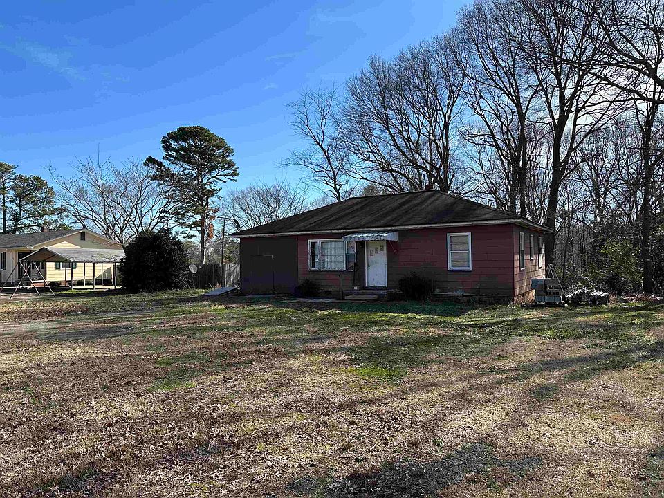 1st image of 463 Carolina Dr