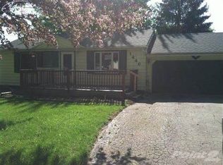 1446 S Packard Ave, Burton, MI 48509