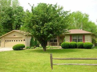 632 N Knollwood Dr, Columbus, IN 47203