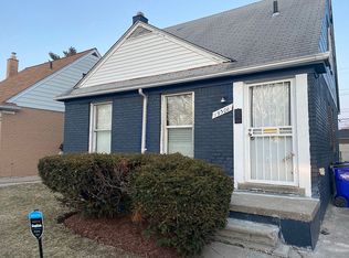 19306 Winthrop St, Detroit, MI 48235