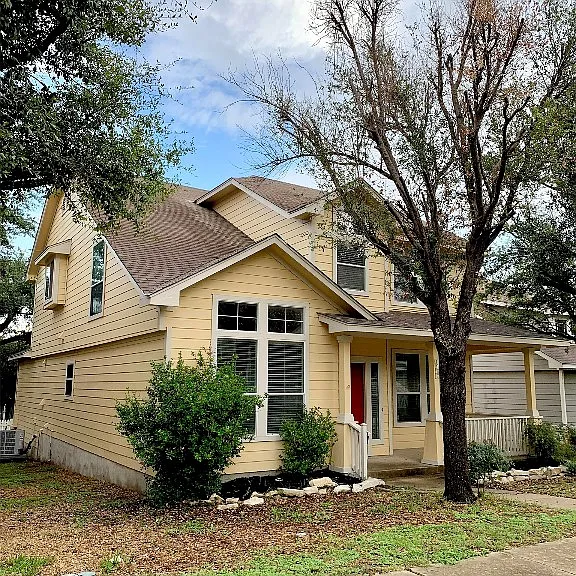 1115 Rawhide Trl — Photo 2