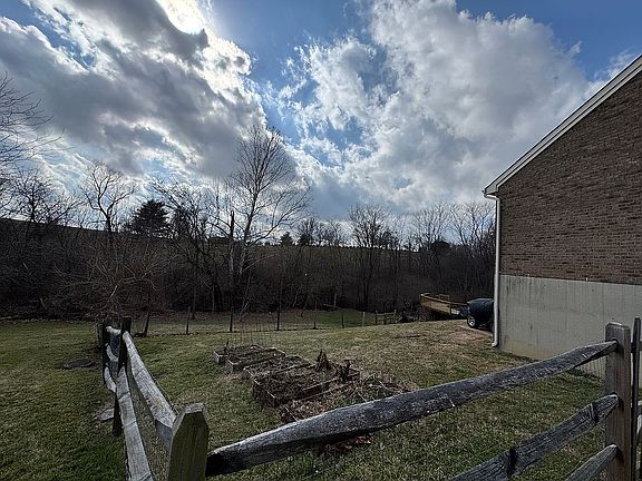 4th image of 5362 Millcreek Cir