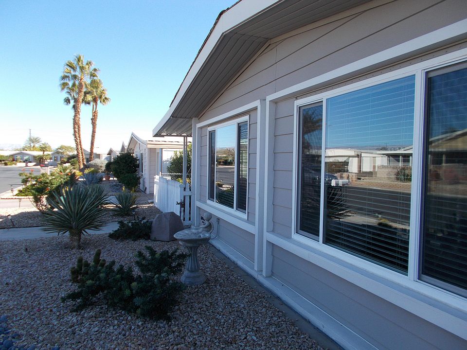 2nd image of 73893 Oak Springs Dr