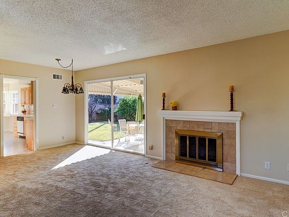5th image of 2458 W Grivey Ave