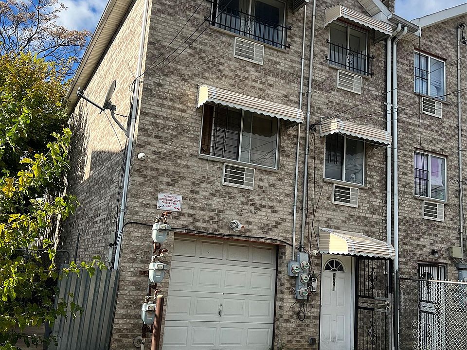 1st image of 3941 Laconia Avenue