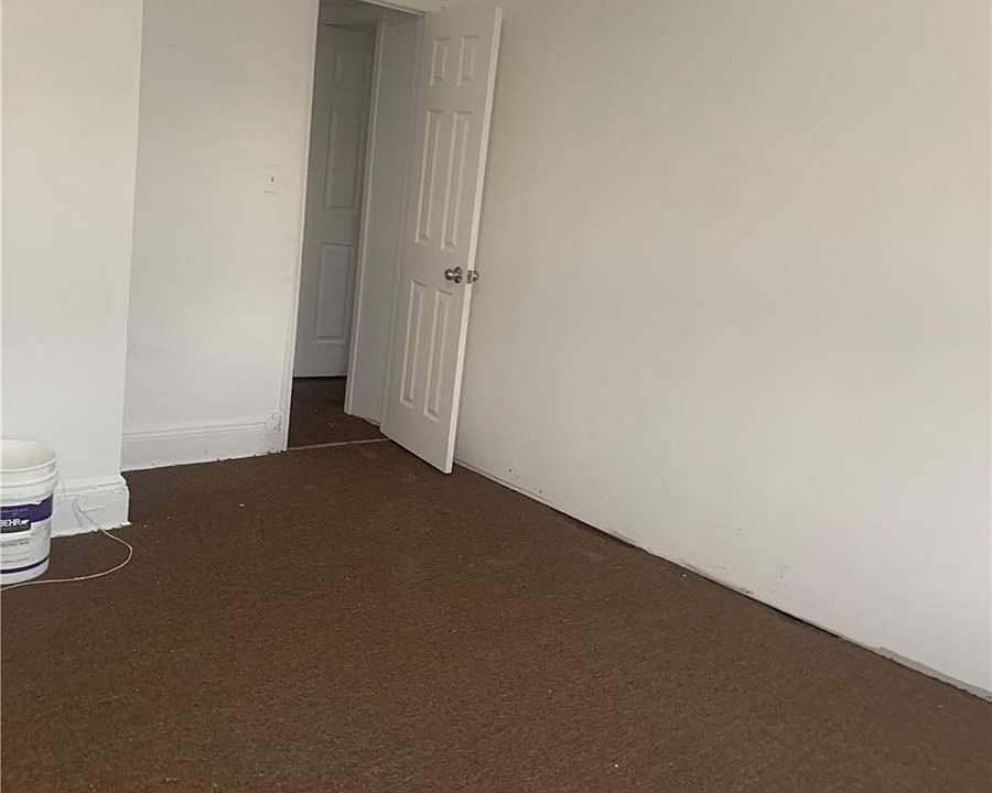 1st image of 114-09 95th Ave