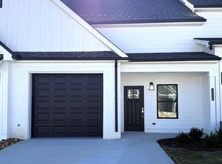 3226 Green Turtle Ln NE, Cleveland, TN 37323