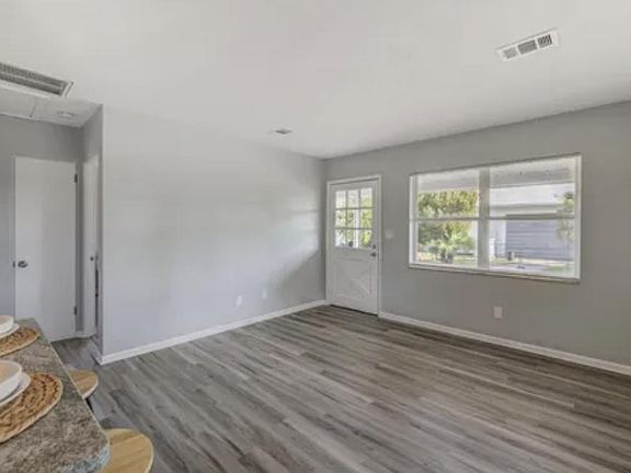 3rd image of 5880 44th St N