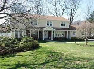 93 Old Well Rd, Purchase, NY 10577