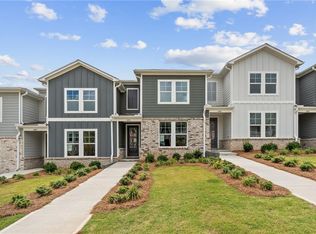 491 Crown Dr, Cartersville, GA 30120