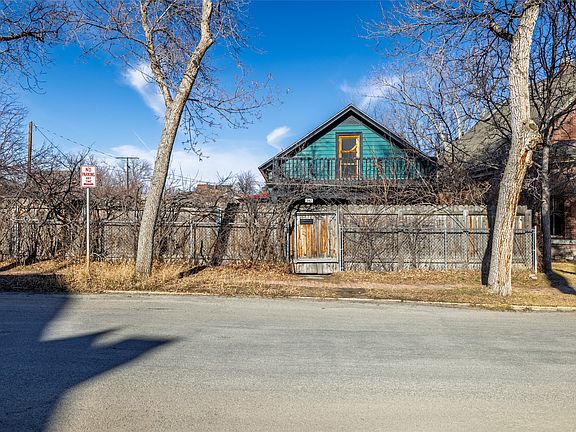 3rd image of 342 Clarke St