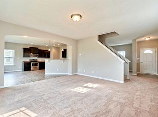 6910 Roundrock Ct, Avon, IN 46123