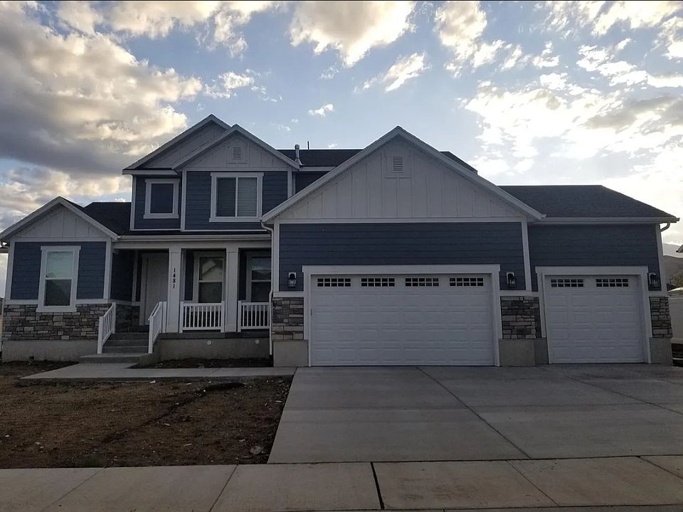 1st image of 1481 N Arcadia Dr