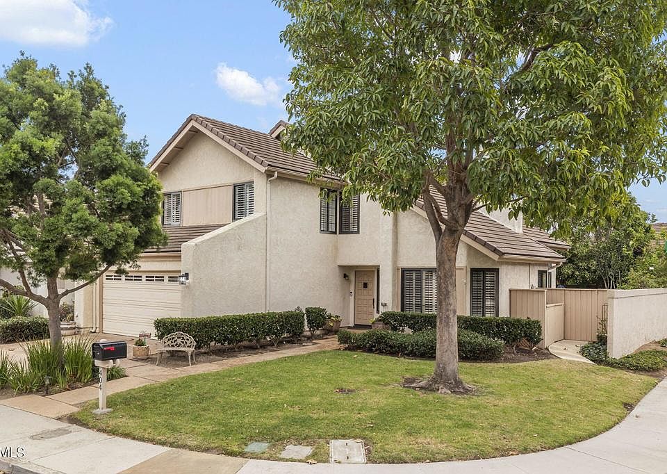 1st image of 404 Santa Cruz Cir