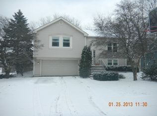 1532 W Richmond St, Arlington Heights, IL 60004