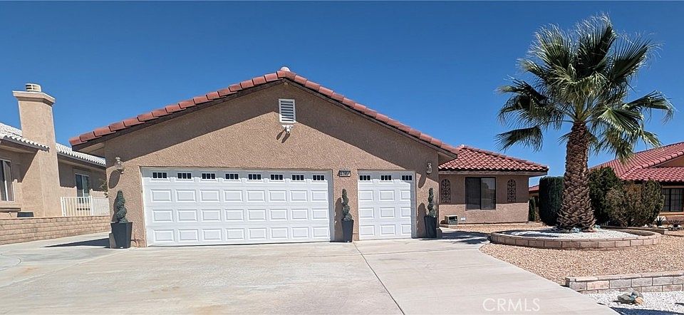 2nd image of 27951 Evergreen Ln