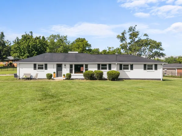 2903 Stanwyck Dr, Nashville, TN 37207