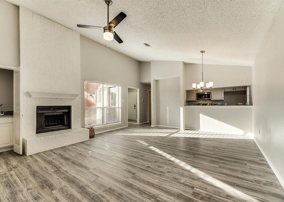 1st image of 963 Cedarland Blvd