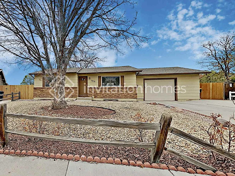 7210 Shavano Ct — Photo 1