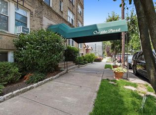 122 W 39th St #A4, Bayonne, NJ 07002
