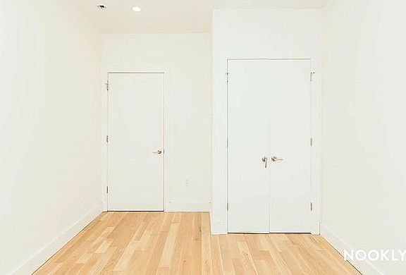 5th image of 818 Lexington Ave #1F