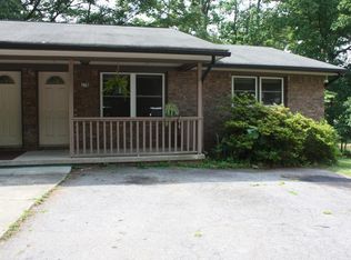 8 Walters Place Dr, Asheville, NC 28805