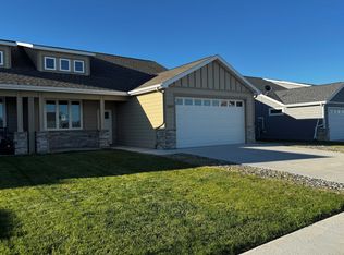 1359 Stoneridge Dr, Ranchester, WY 82839