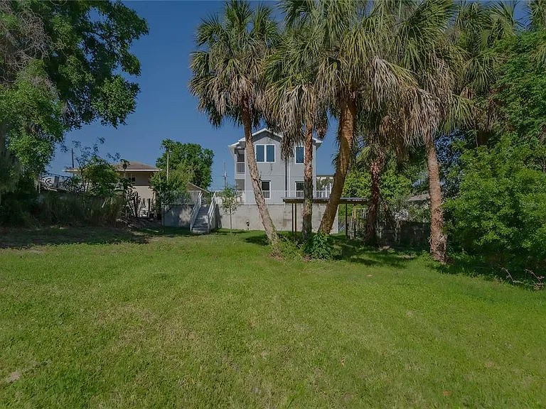 310 Hibiscus St #B — Photo 48