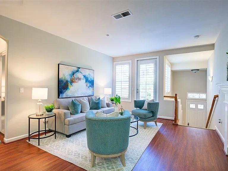 4231 Clarinbridge Cir — Photo 3