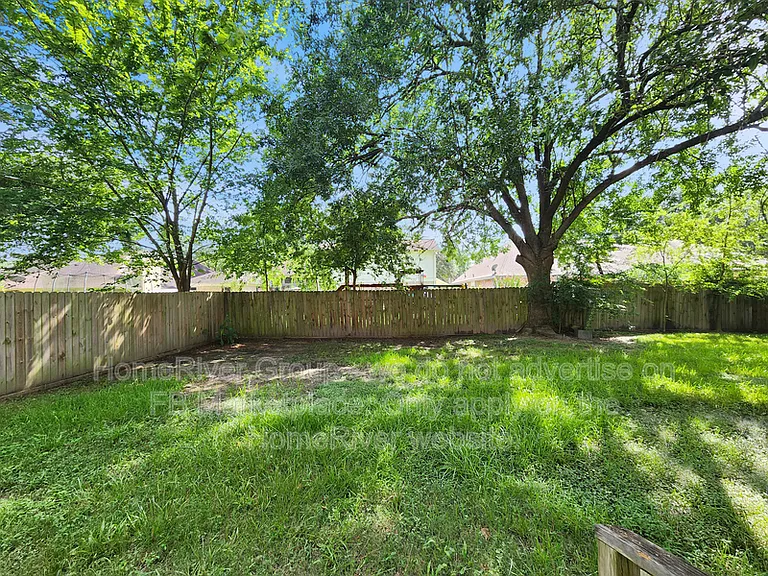 11915 Cottonwood Ln — Photo 22
