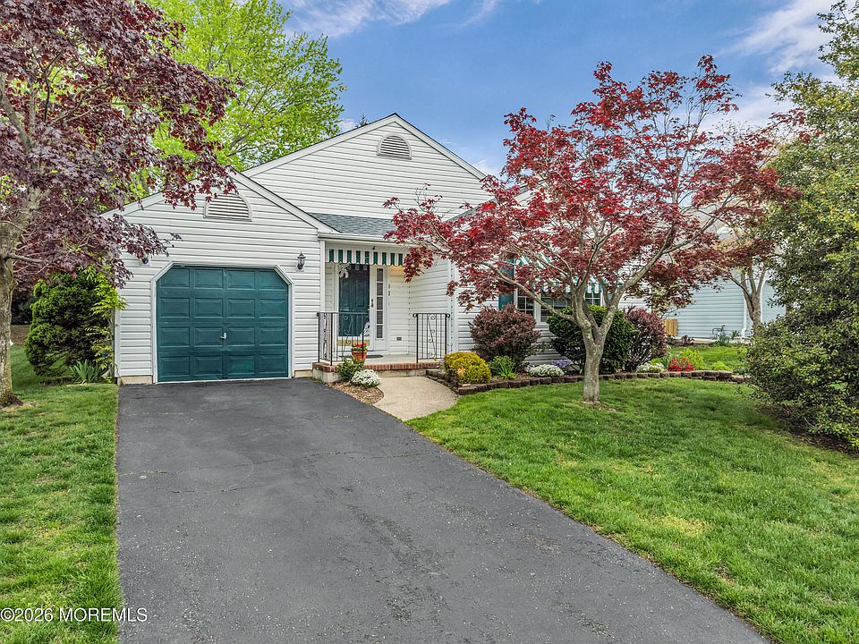 1st image of 4 Brant Drive