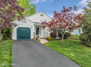 4 Brant Dr, Brick, NJ 08724