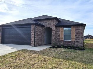 4151 Tulip Ave, Springdale, AR 72764