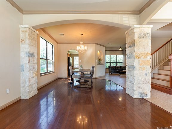 5th image of 21707 CAHILL OAKS