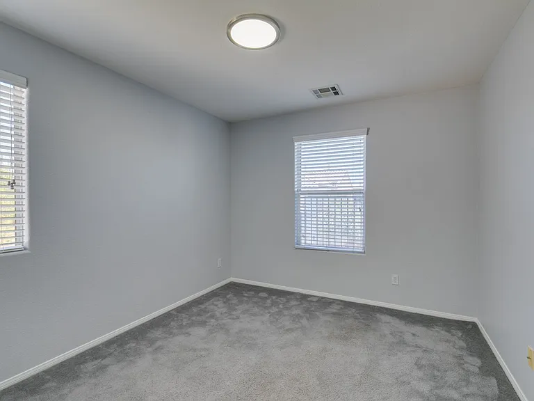 8424 Walker Gardens Pl — Photo 33