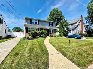 1920 Clemons Street, Bellmore, NY 11710