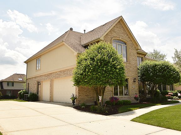 4th image of 8061 Koehler Dr