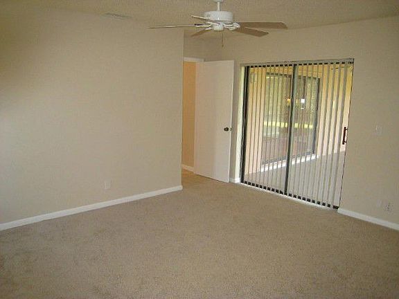 5th image of 10721 NW 19th St