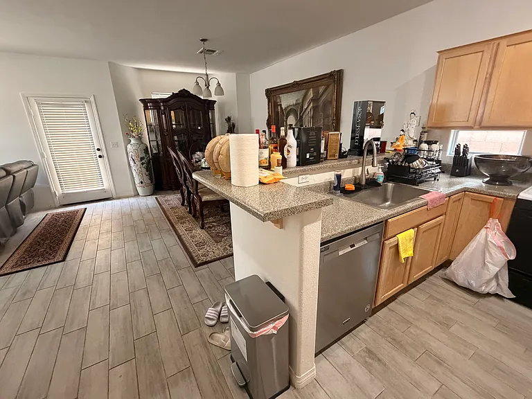 8555 Amber Star St — Photo 7
