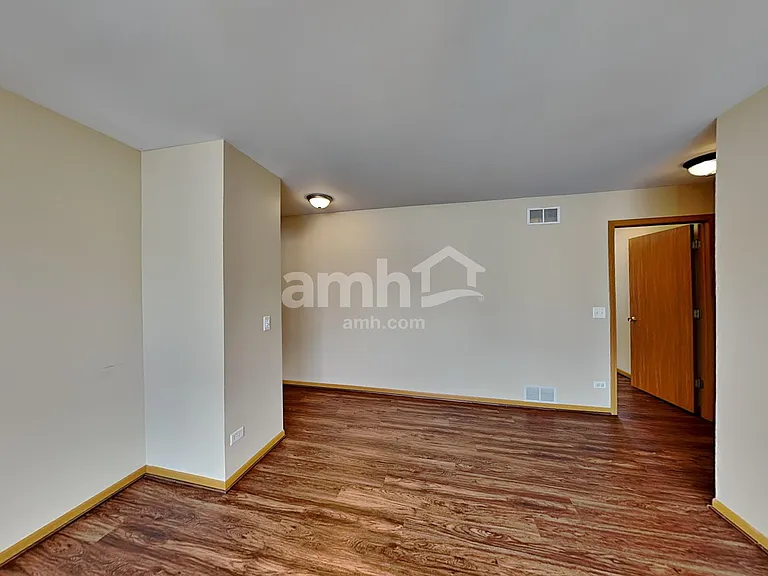 329 Verbena Ln — Photo 8