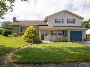 1131 W Highland St, Whitehall, PA 18052