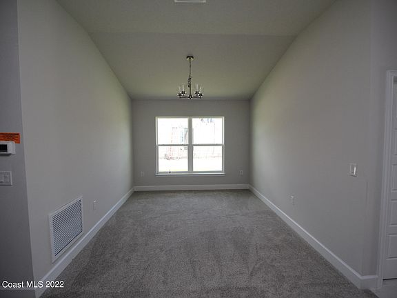 5th image of 616 Kylar Dr NW