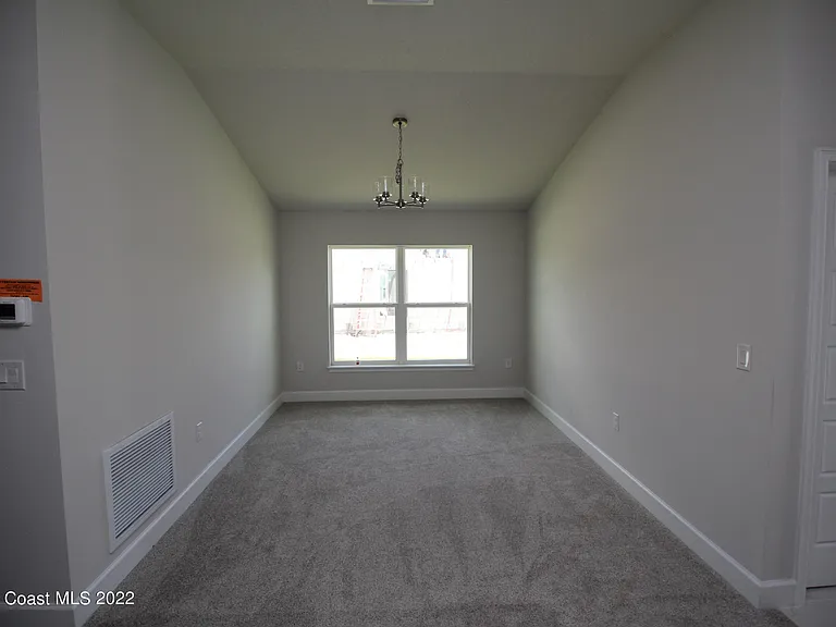 616 Kylar Dr NW — Photo 5