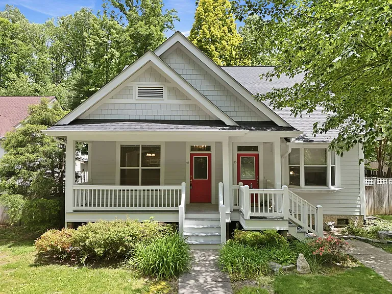 67 Covered Bridge Dr — Photo 1