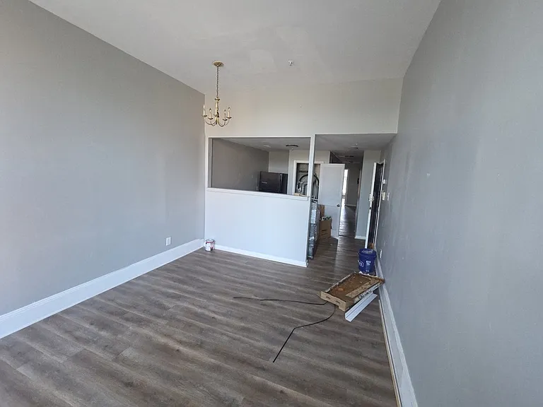 102 W North Ave #A — Photo 6