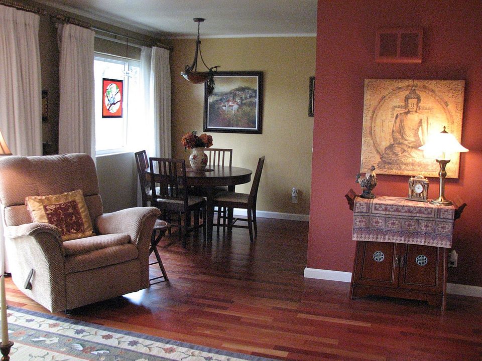 Living - Dining Area