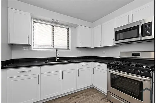 3141 W 41st St #2C Photo 1